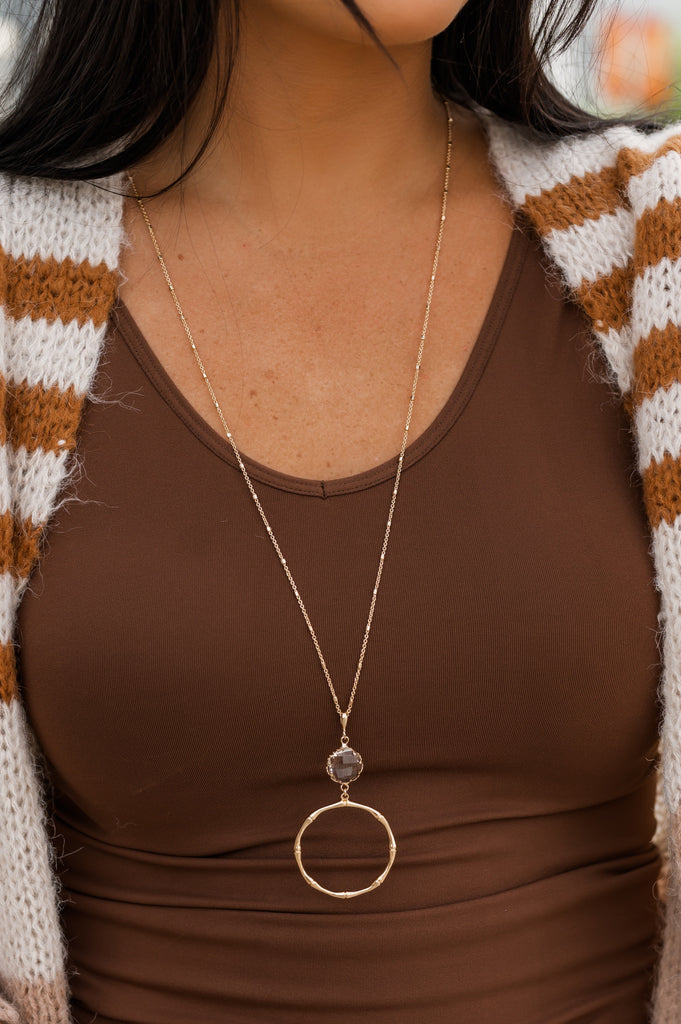 Round Clear Pendant Drop Necklace - BluePeppermint Boutique