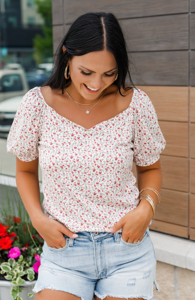 I like Your Sleeves Puffy Sleeve Flower Top - BluePeppermint Boutique