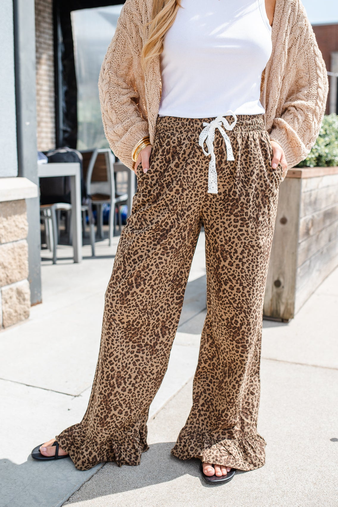 スッパウダーPANTYDROPPER Dry Flower LEOPARD Wild Heart Ruffled Lace Tie Pants - Leopard | BluePeppermint Boutique