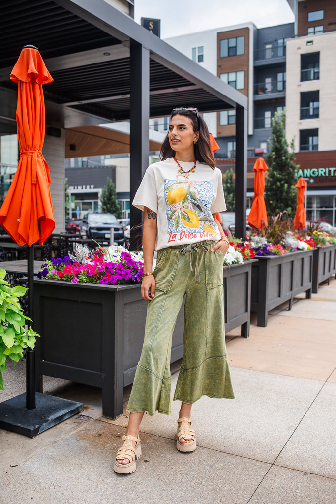 Lemons + Bows Graphic Tee - BluePeppermint Boutique