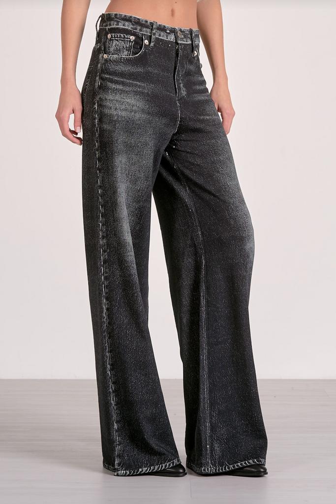 Coal Mine Wide Leg Jeans - BluePeppermint Boutique