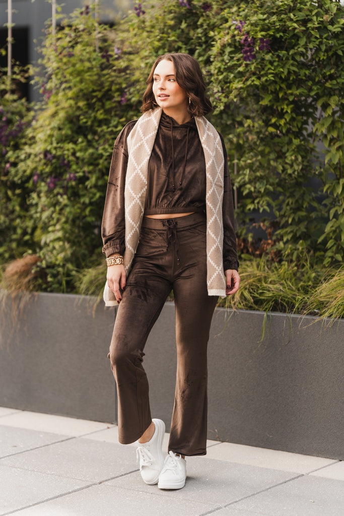 Larisa High Waist Velour Pants Chocolate - BluePeppermint Boutique