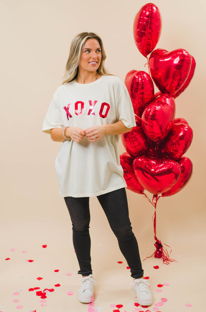 XOXO Foil Graphic Tee - BluePeppermint Boutique